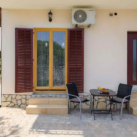 Apartman In 45285 Drenje (Istria)